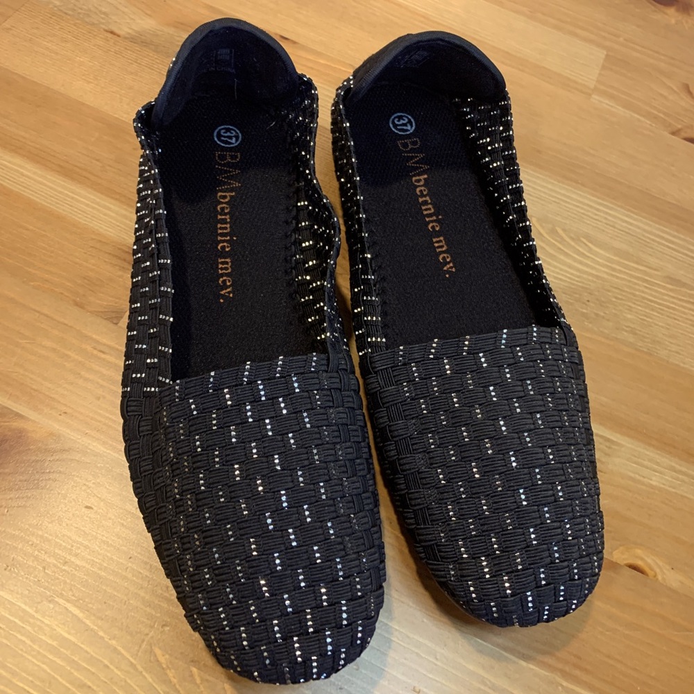 Comfy Women’s Slip On Shoes - Bernie Mev Catwalk Slip Ons - size 6-6.5/EU 37